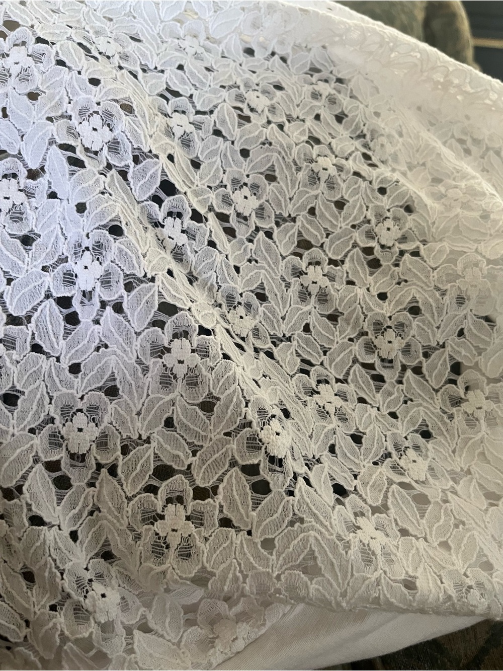 Rafaella white Floral Lace Short Sleeve Tee